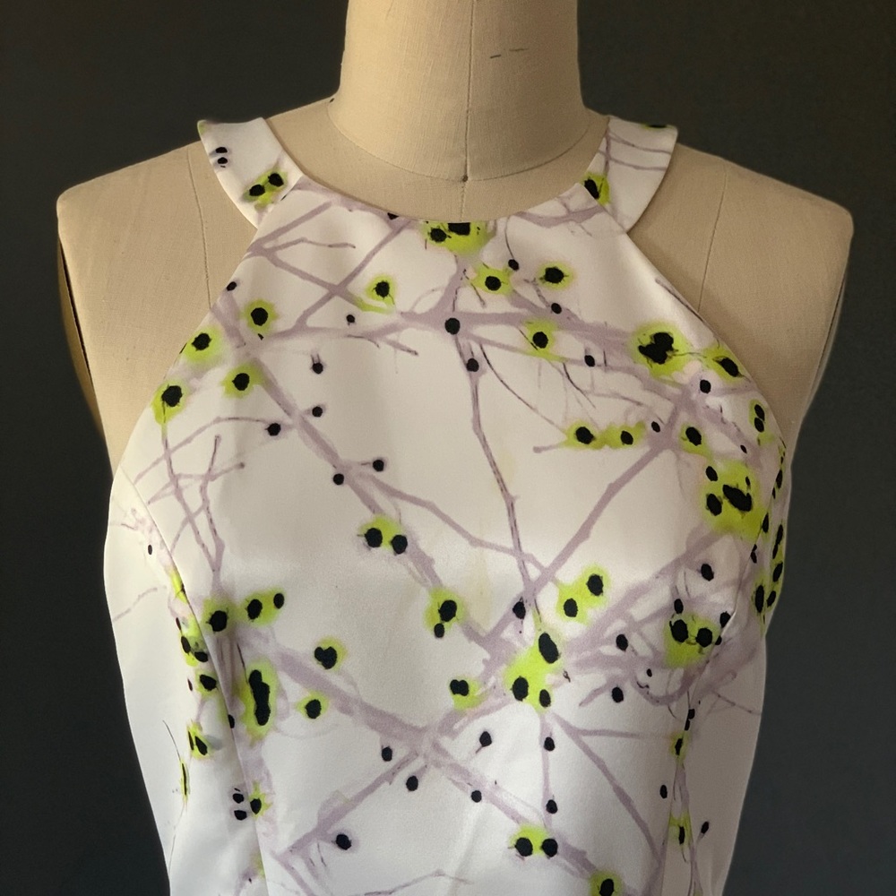 Parker White Pattern Dress - Picture 3 of 7